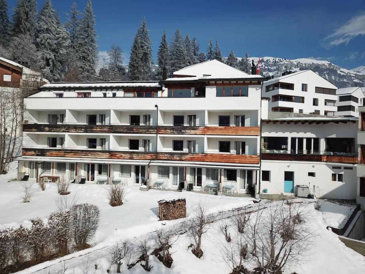 Hotel Haus am Waldrand Flims Exterior foto