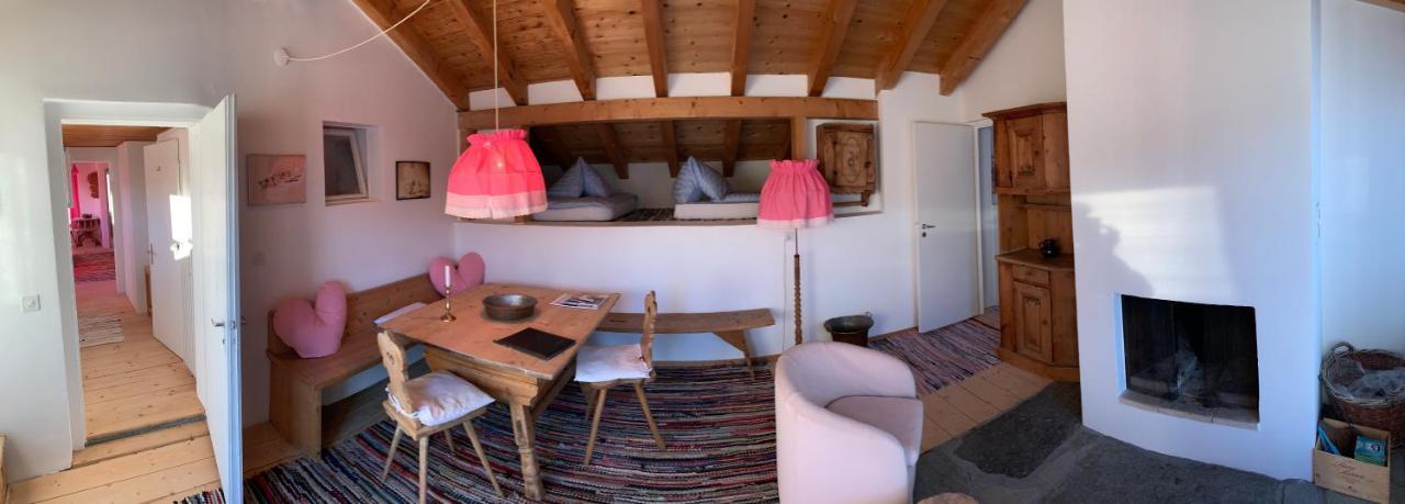 Hotel Haus am Waldrand Flims Exterior foto
