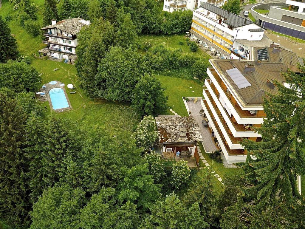 Hotel Haus am Waldrand Flims Exterior foto