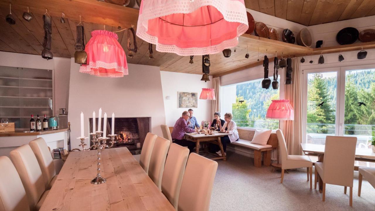 Hotel Haus am Waldrand Flims Exterior foto