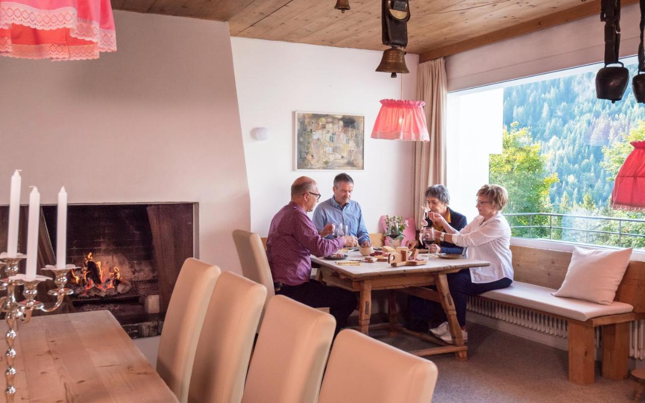 Hotel Haus am Waldrand Flims Exterior foto